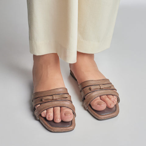 Triline Slides