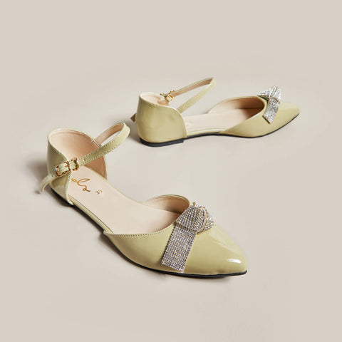 Crystal detail Flat pumps