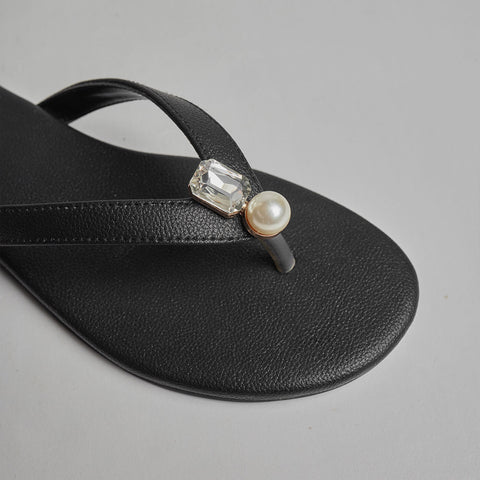 Crystal Dew Pearl Chapal