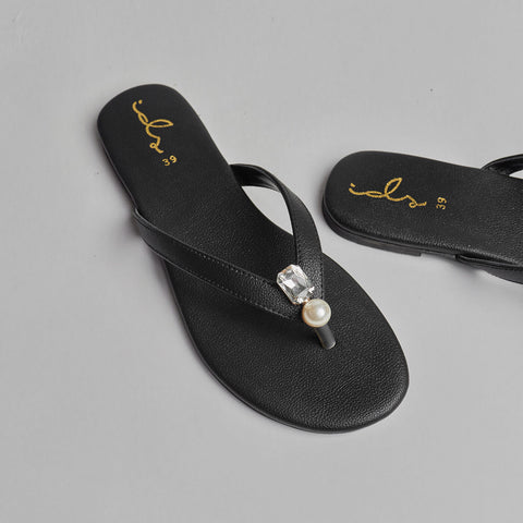 Crystal Dew Pearl Chapal