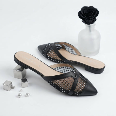 Diamond Cut Mule - Black