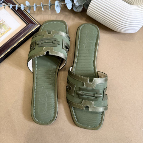 Moda Silk Textured Slides