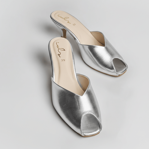 Metallic Effect Sandals - Gold