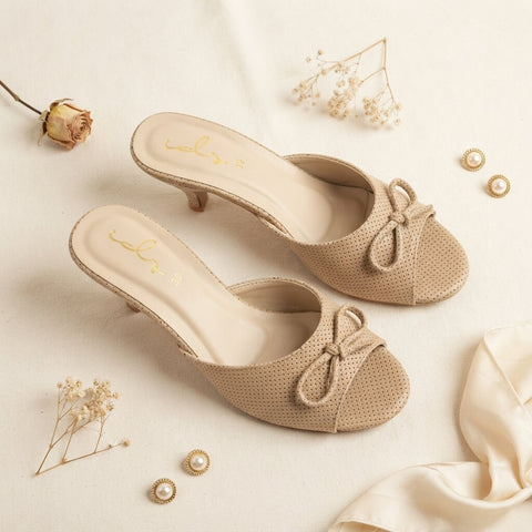 Polka Dot Heel - Beige