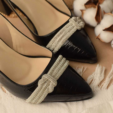Trio Knot Chained Courtshoe